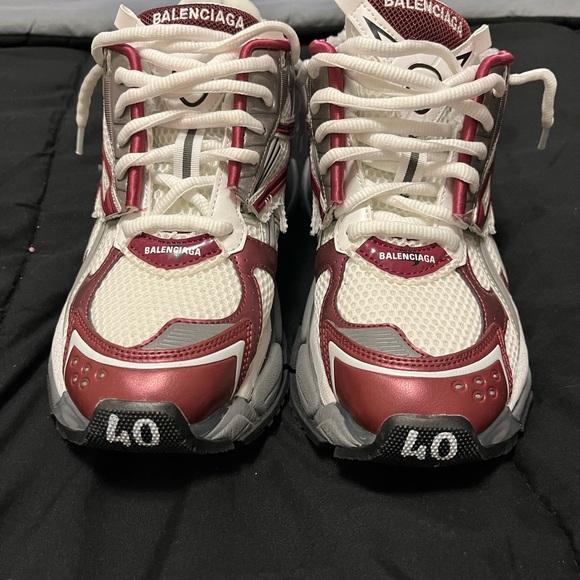 Burgundy Balenciaga Runners - Picture 3 of 6